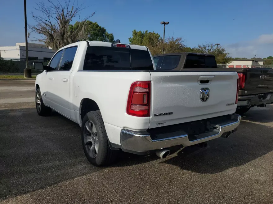 2023 Ram 1500 Laramie photo 1