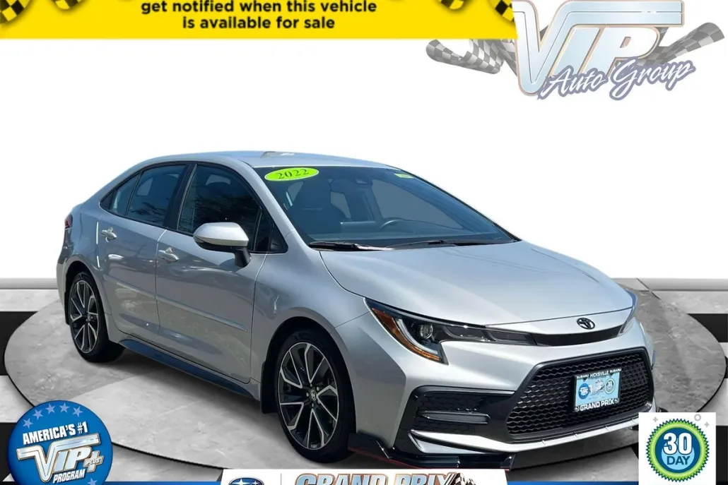 2022 Toyota Corolla SE photo 1