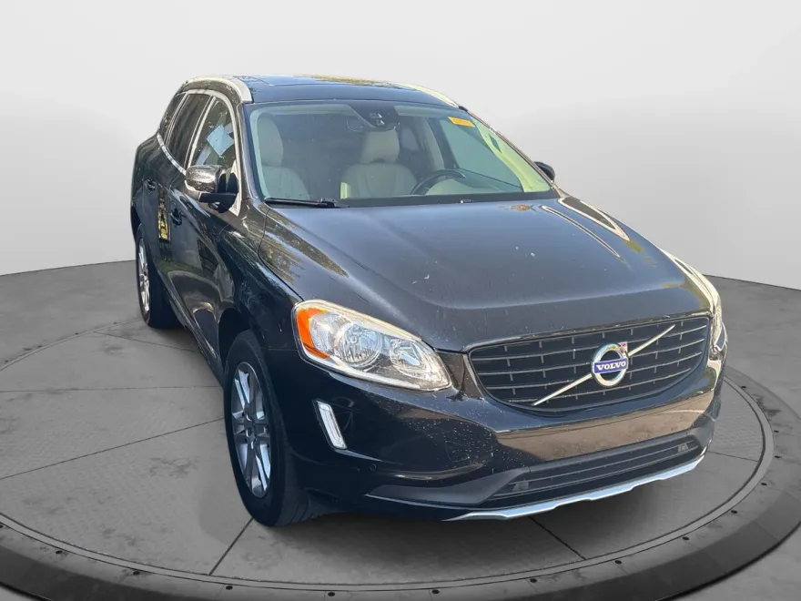 2015 Volvo XC60 T5 Premier Drive-E photo 1