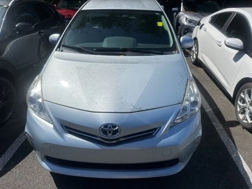 2012 Toyota Prius V Five photo 1