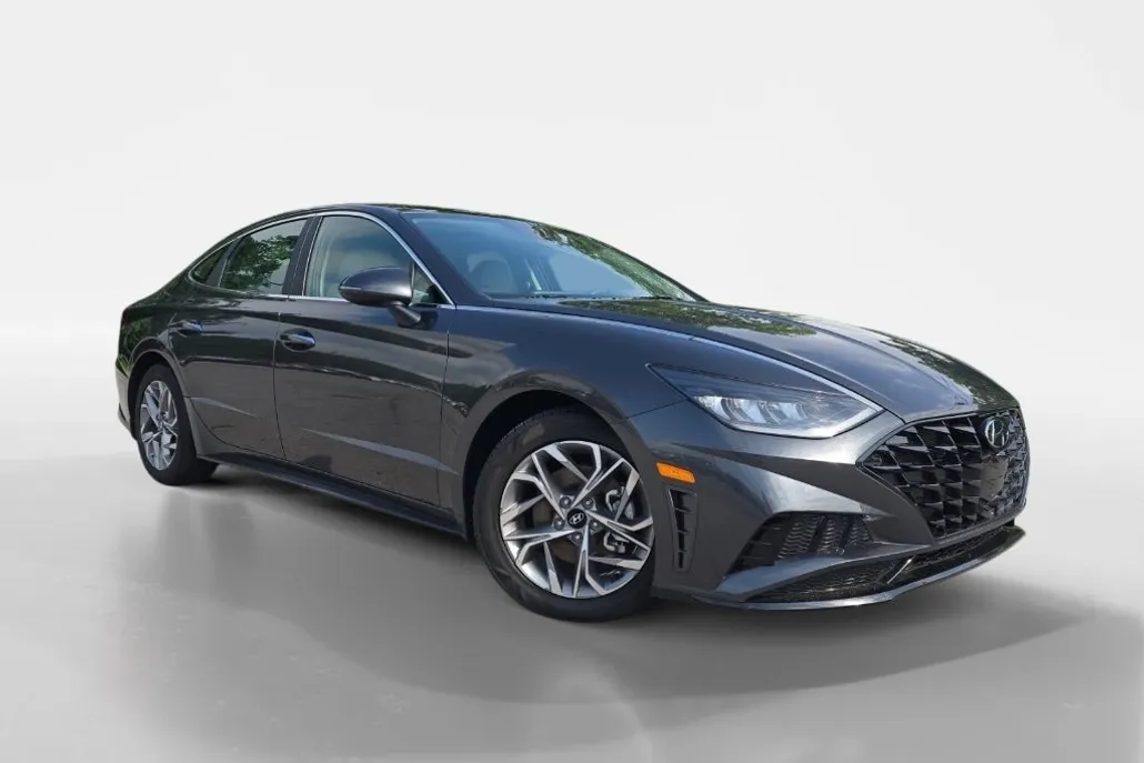 2021 Hyundai Sonata SEL Convenience photo 1