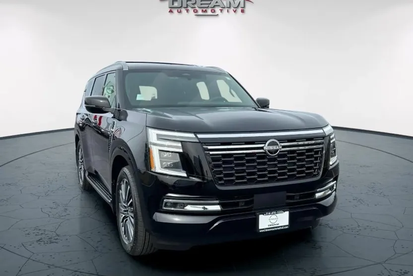 2025 Nissan Armada Platinum Reserve photo 1