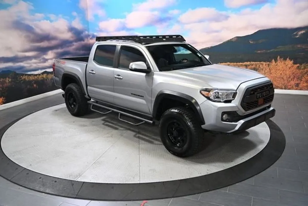 2019 Toyota Tacoma SR5 V6 4x4 SR photo 1