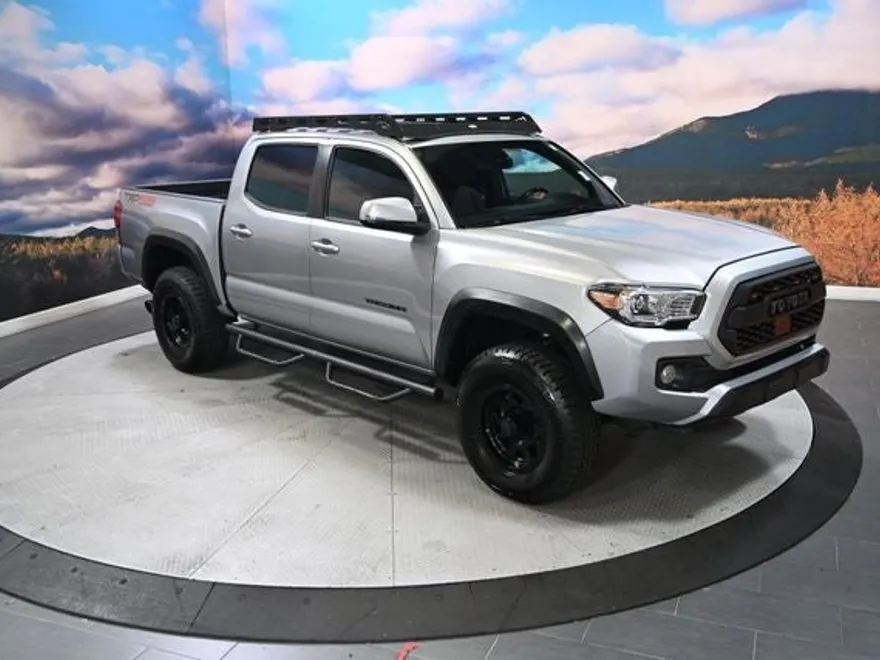 2019 Toyota Tacoma SR5 V6 4x4 SR photo 1