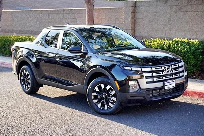 2025 Hyundai Santa Cruz SEL photo 1