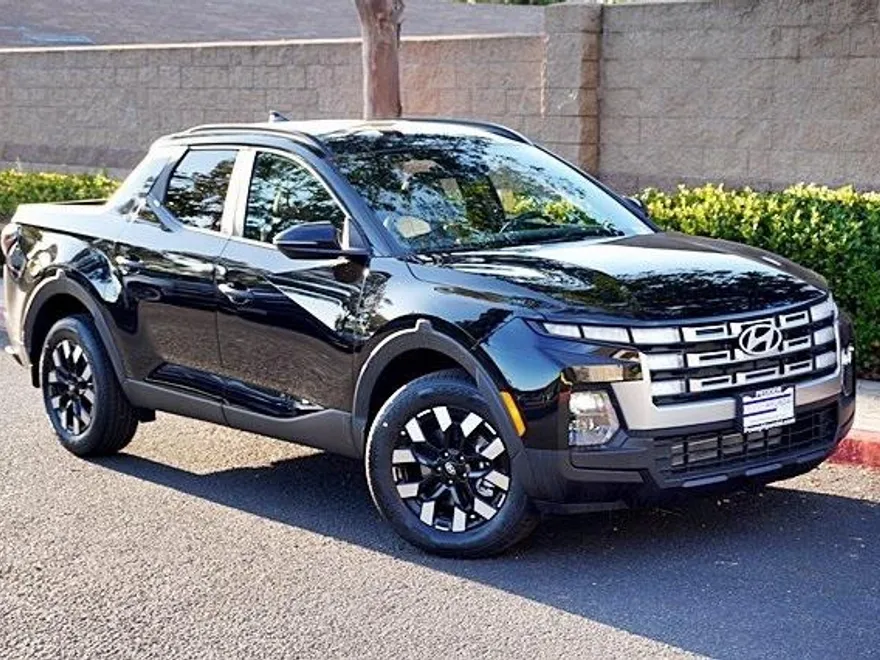 2025 Hyundai Santa Cruz SEL photo 1
