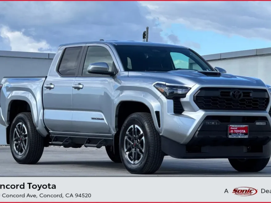 2025 Toyota Tacoma TRD Sport 4x4 Double Cab photo 1
