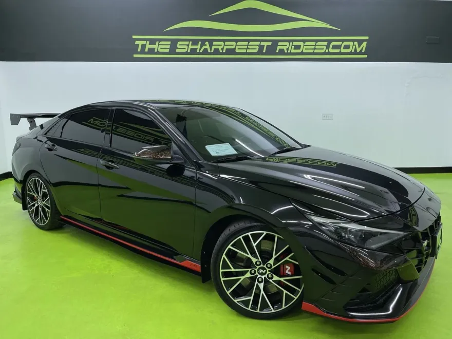 2022 Hyundai Elantra N photo 1