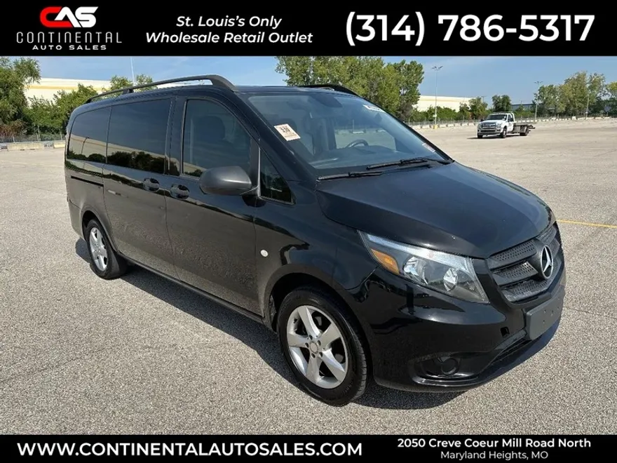 2018 Mercedes Benz Metris Van Passenger photo 1