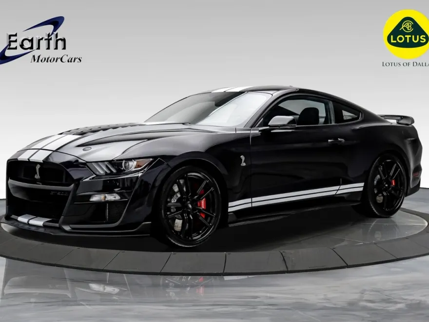 2022 Ford Mustang Shelby GT500 photo 1