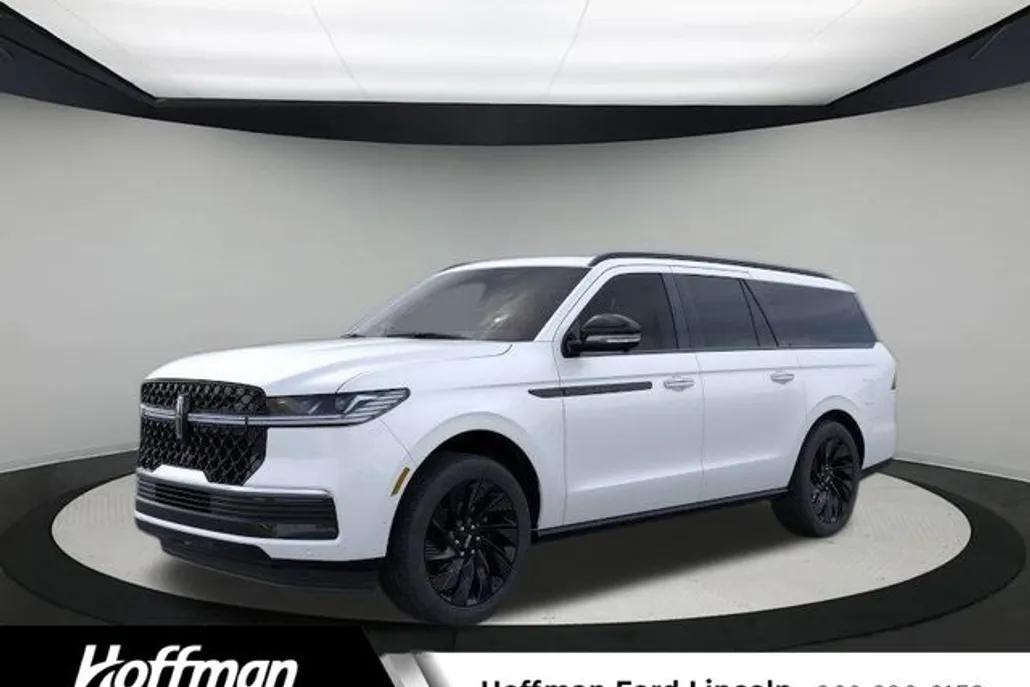 2025 Lincoln Navigator L Reserve photo 1