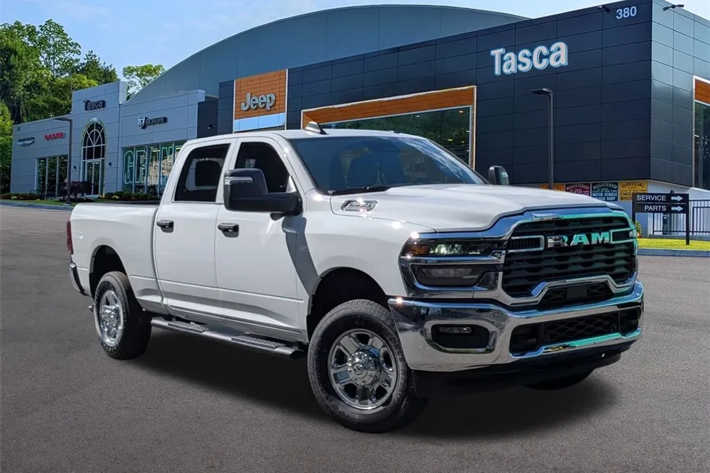 2026 Ram 3500 Tradesman photo 1