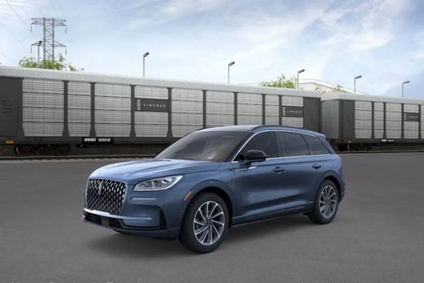 2025 Lincoln Corsair Grand Touring photo 1