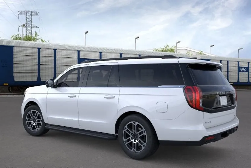 2025 Ford Expedition MAX photo 1