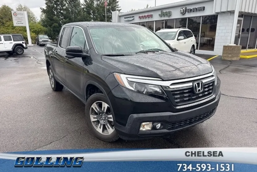 2017 Honda Ridgeline RTL-T photo 1