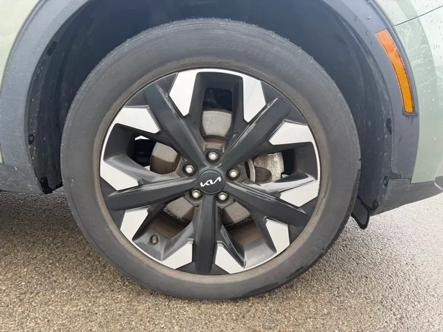 2023 Kia Sportage X-Line photo 1
