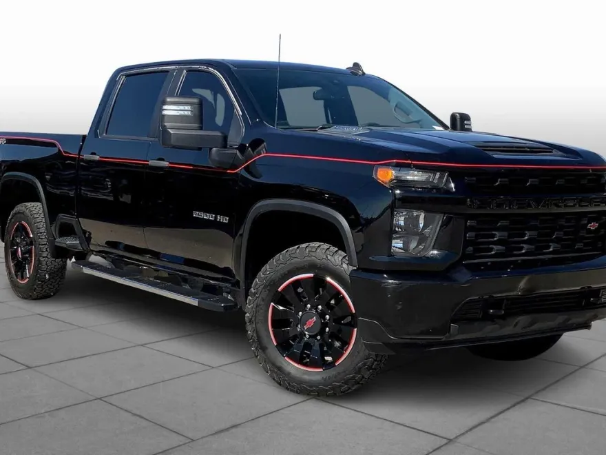2022 Chevrolet Silverado 2500HD Custom photo 1