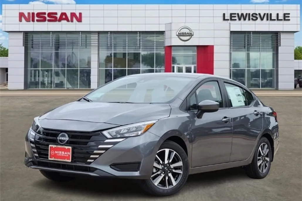 2025 Nissan Versa 1.6 SV photo 1