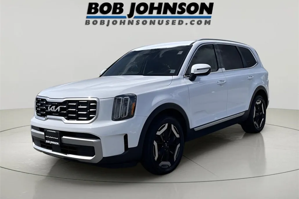 2023 Kia Telluride S photo 1