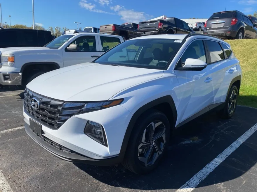2024 Hyundai Tucson SEL Convenience photo 1