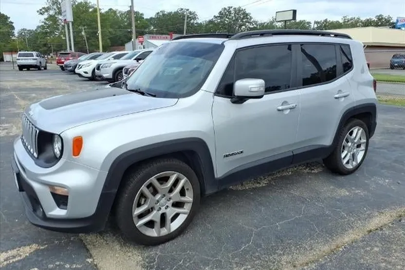 2021 Jeep Renegade Latitude photo 1