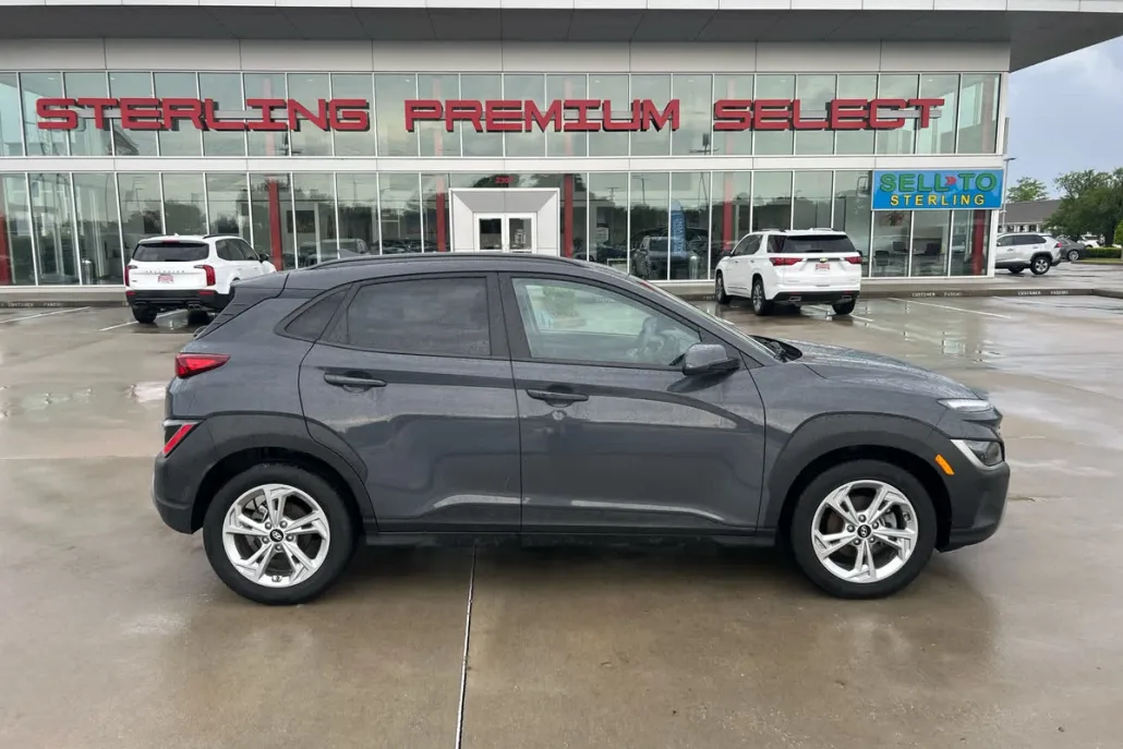 2023 Hyundai Kona SEL photo 1