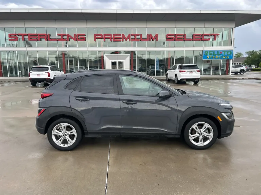 2023 Hyundai Kona SEL photo 1