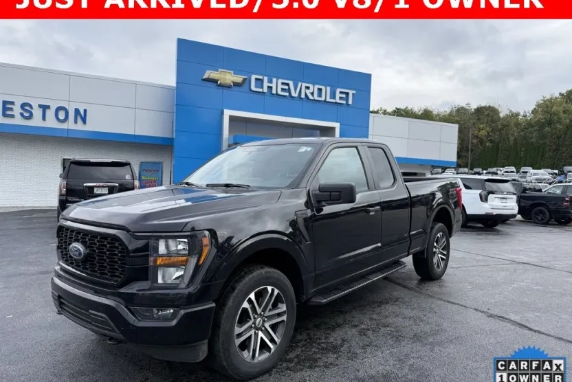 2023 Ford F-150 XL photo 1