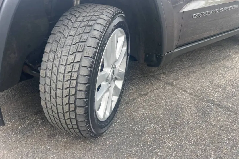 2017 Jeep Grand Cherokee Limited photo 1