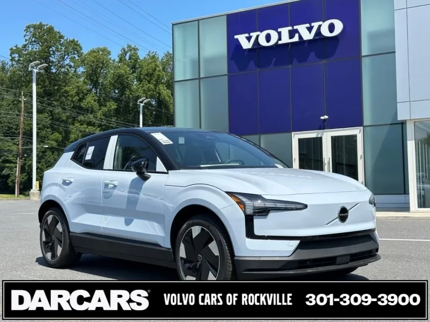 2025 Volvo EX30 Plus photo 1