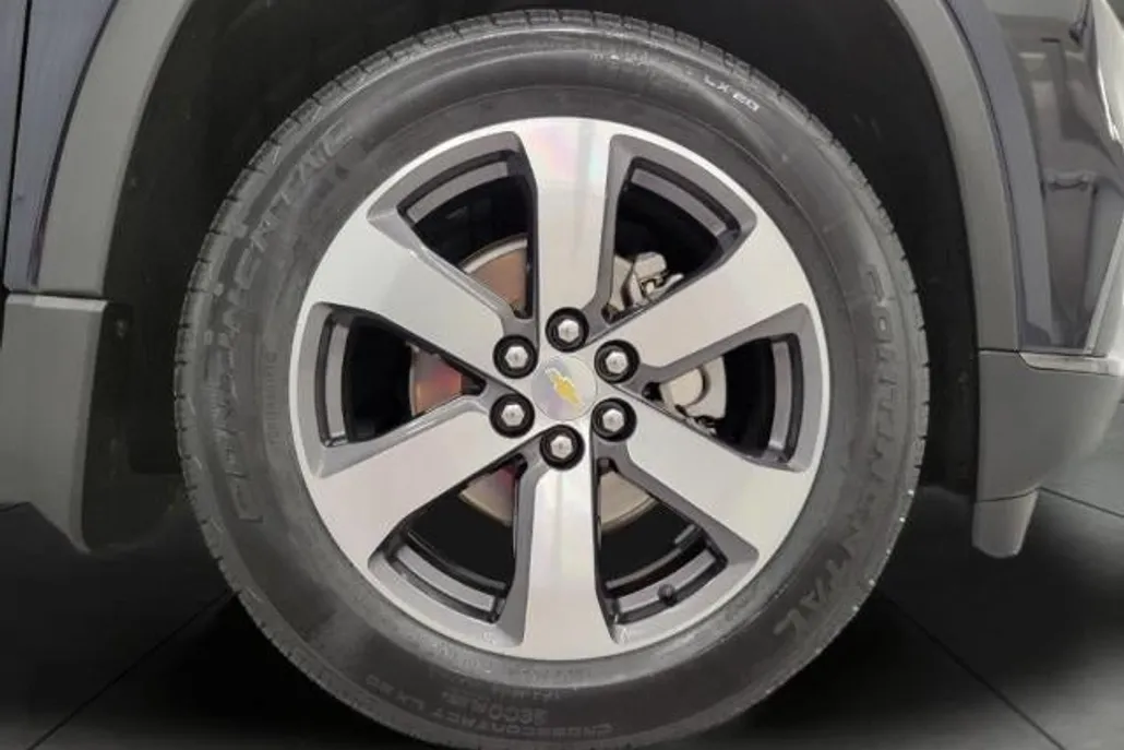 2020 Chevrolet Traverse Leather photo 1