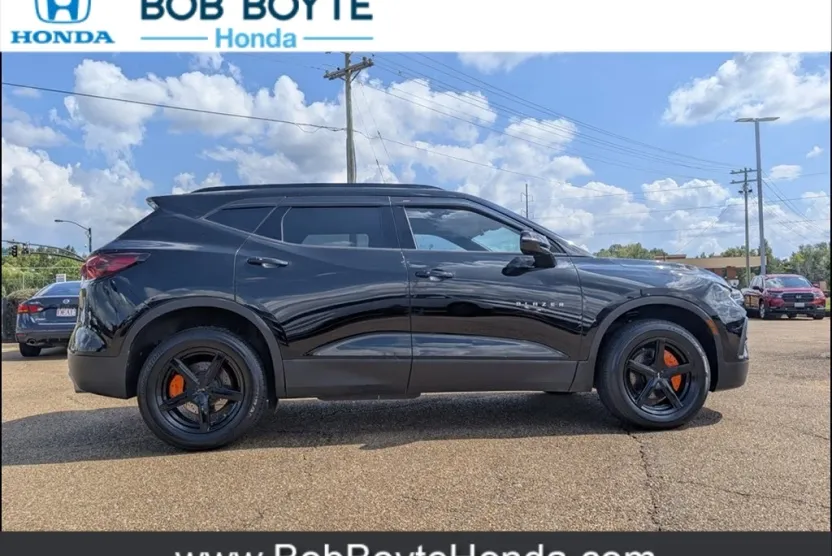 2020 Chevrolet Blazer 2LT photo 1