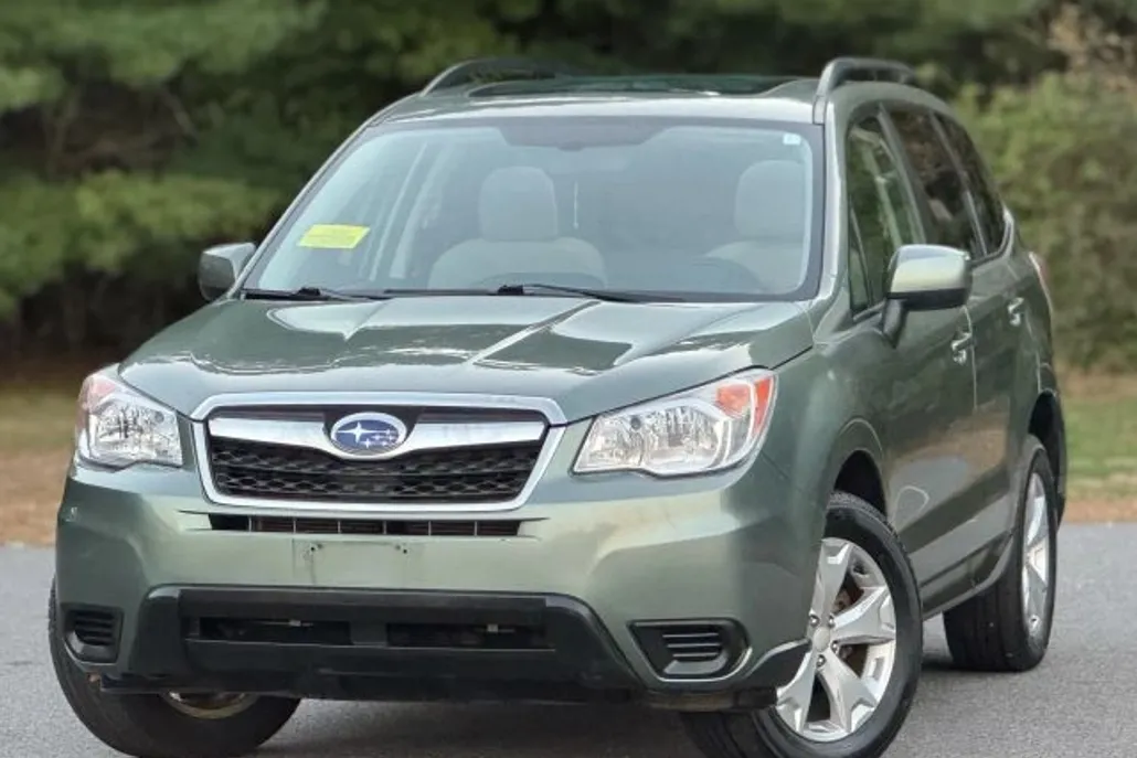 2014 Subaru Forester 2.5i Premium Sport photo 1