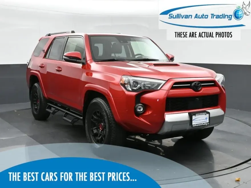 2022 Toyota 4Runner TRD Off-Road Premium photo 1
