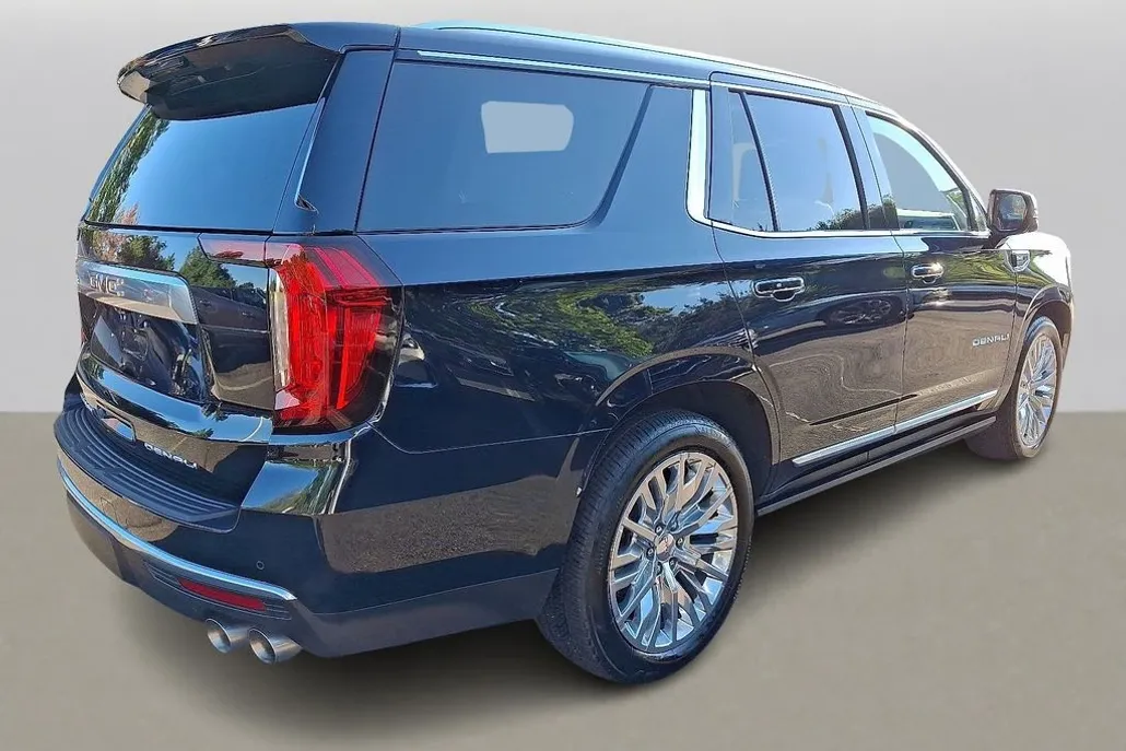 2023 Gmc Yukon Denali photo 1