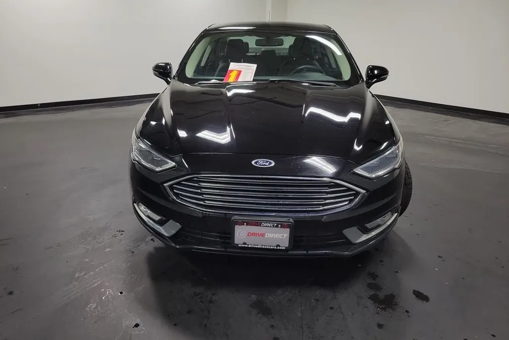 2017 Ford Fusion SE photo 1