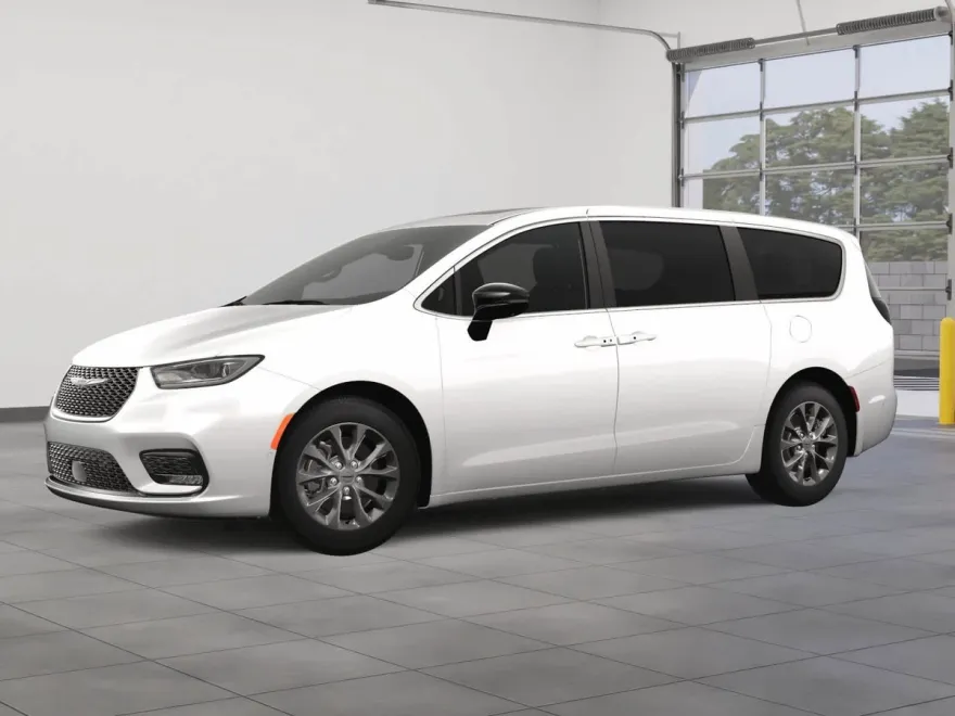 2025 Chrysler Pacifica photo 1