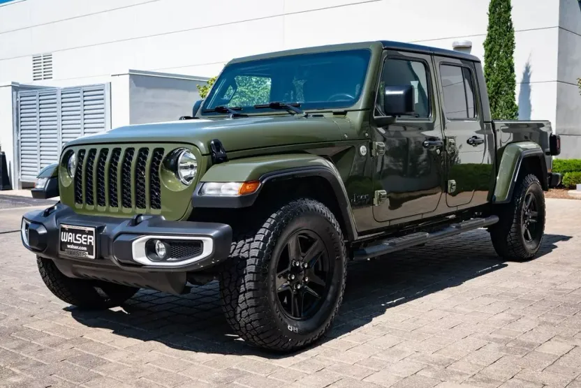 2021 Jeep Gladiator Sport S photo 1