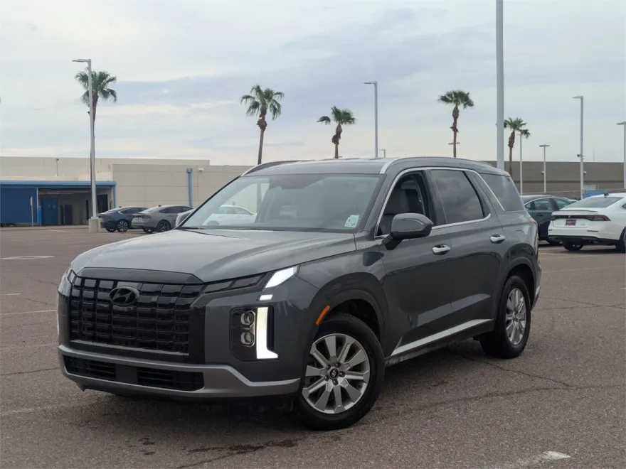 2024 Hyundai Palisade SEL photo 1