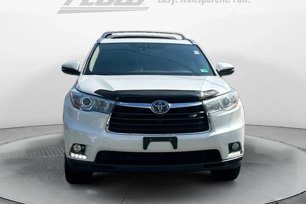 2015 Toyota Highlander Limited Platinum photo 1