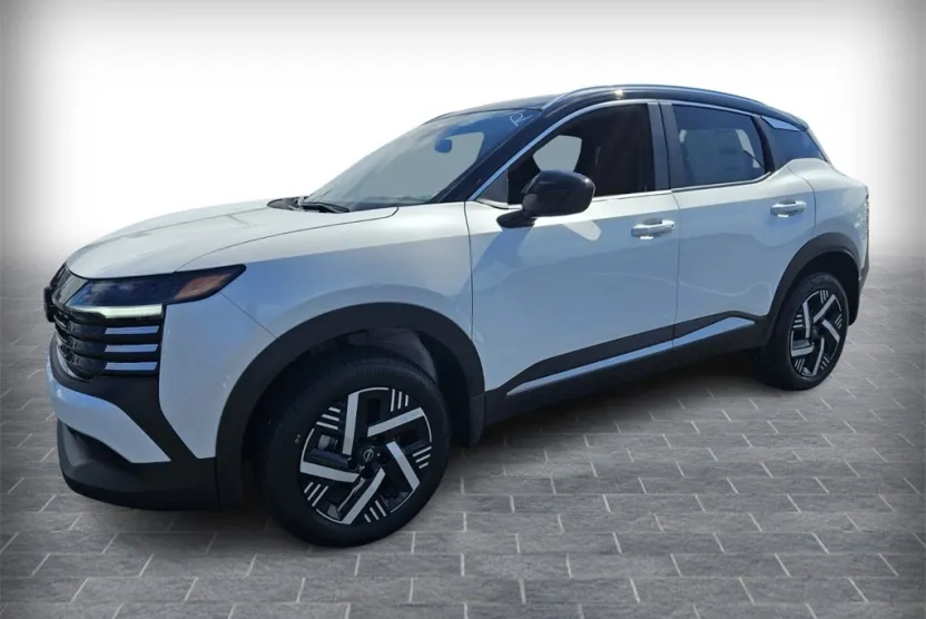 2026 Nissan Kicks SV photo 1