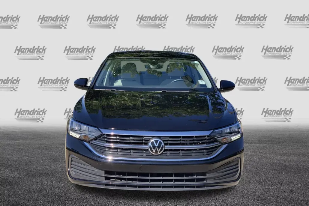 2022 Volkswagen Jetta SE photo 1