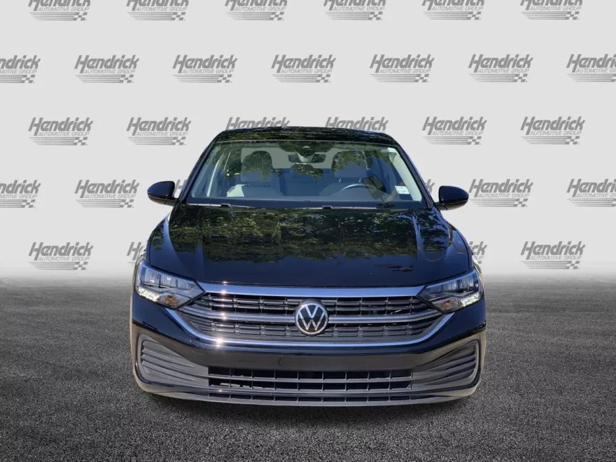 2022 Volkswagen Jetta SE photo 1