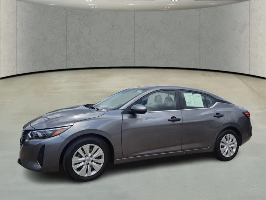 2024 Nissan Sentra S photo 1