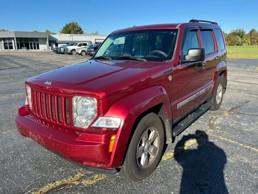 2012 Jeep Liberty Sport photo 1