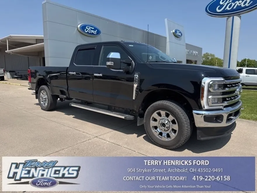 2024 Ford F-350 photo 1