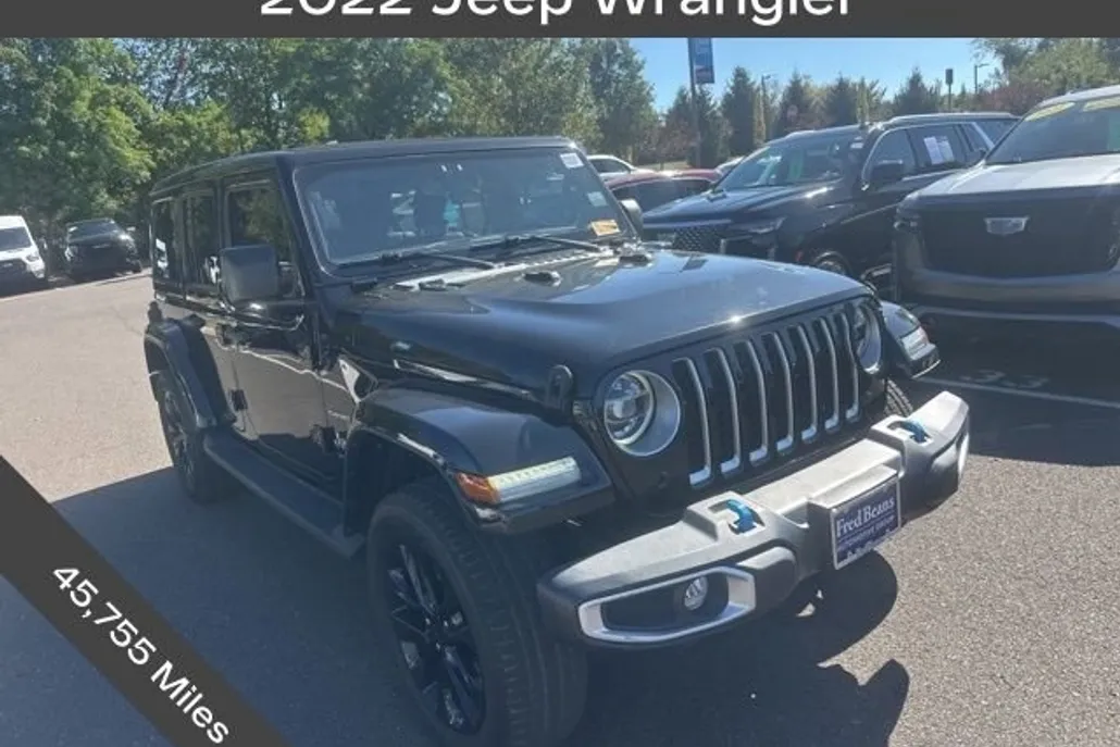 2022 Jeep Wrangler 4xe Unlimited Sahara photo 1
