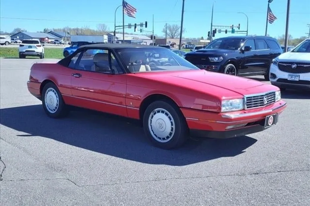 1992 Cadillac Allante photo 1