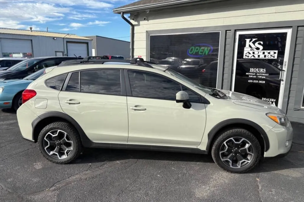 2014 Subaru Crosstrek 2.0i Premium photo 1