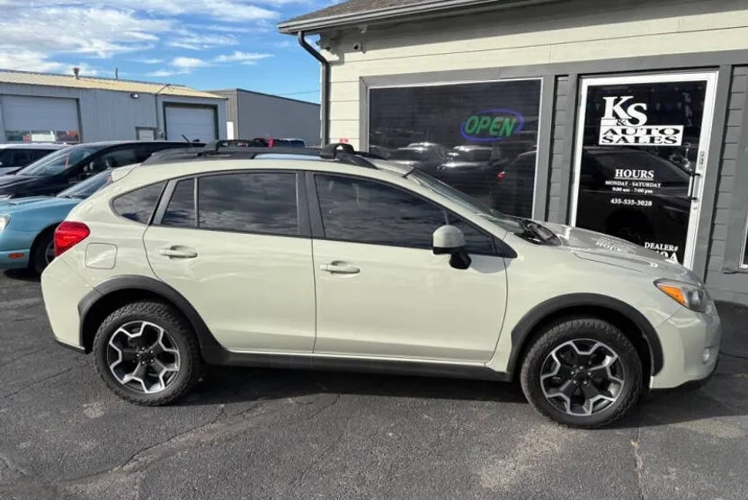 2014 Subaru Crosstrek 2.0i Premium photo 1